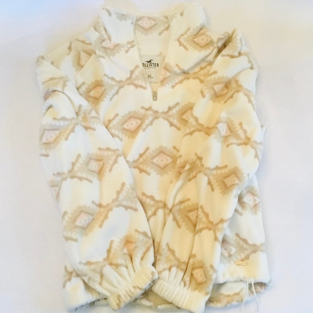 Sold_ Hollister Cute Aztec Print Fleece.